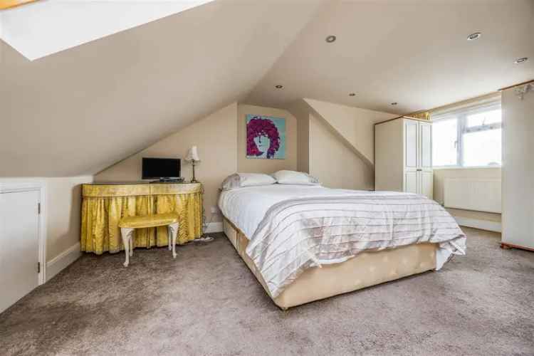 4 Bedroom Detached House to Rent Portsmouth