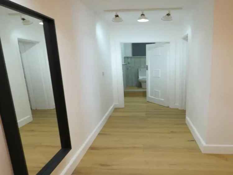 2 Bedroom Furnished Apartment Bournemouth 12 Month Let