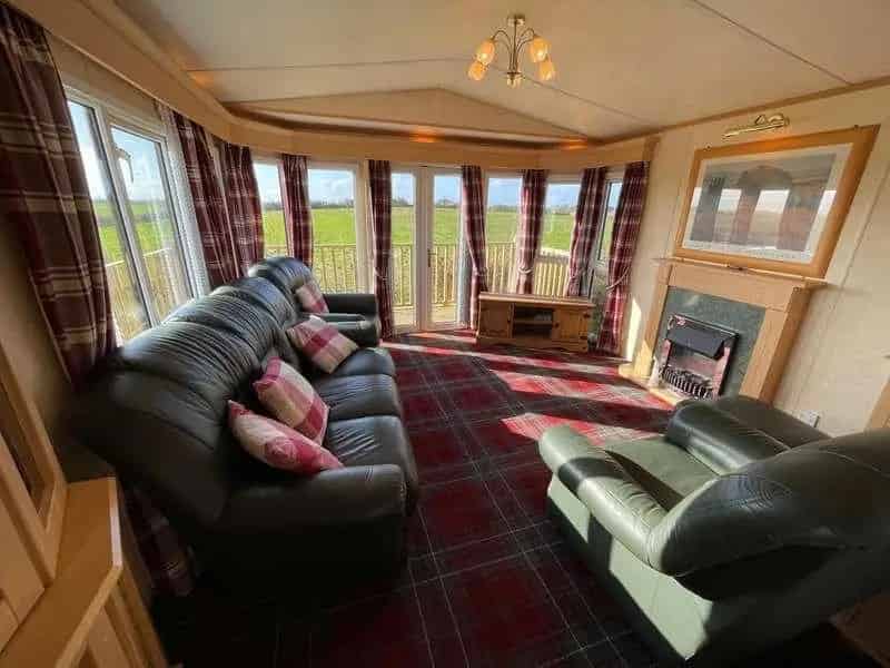 2 Bed 2 Bath Classic Holiday Home for Sale
