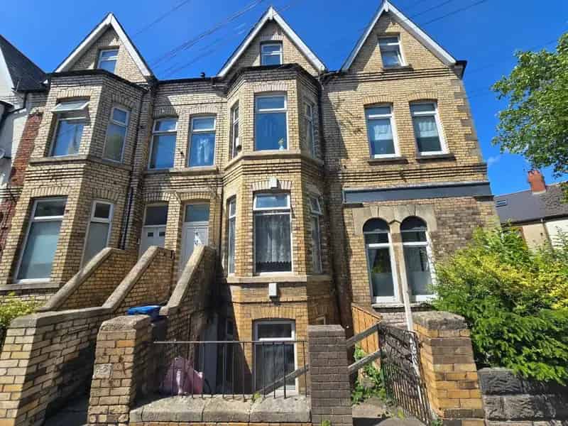 1 Bedroom Flat for Sale