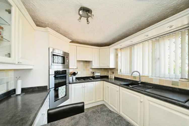 Detached Bungalow West Winch 3 Bedrooms En Suite Garage