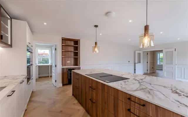 Luxury 5-Bedroom Home in Bramhall New Development