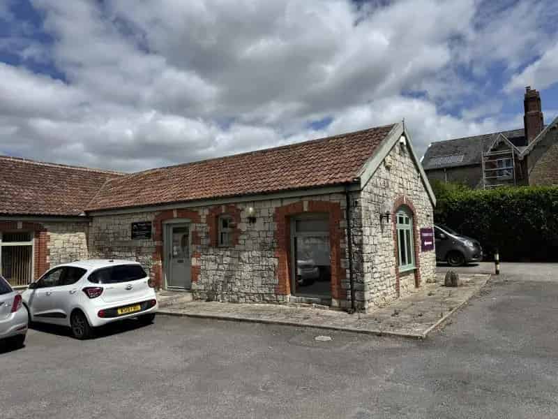 Commercial property For Rent , Waldridge Hall Court, Chester-le-Street, England