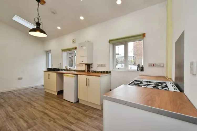 3 Bedroom Terraced House Rustic Contemporary Style