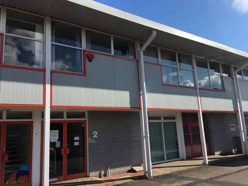 Ground Floor Offices 746 sq ft Business Park 12 Month Lease