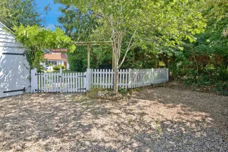 Charming Grade II Listed Cottage Stanway Green Three Bedrooms Double Garage