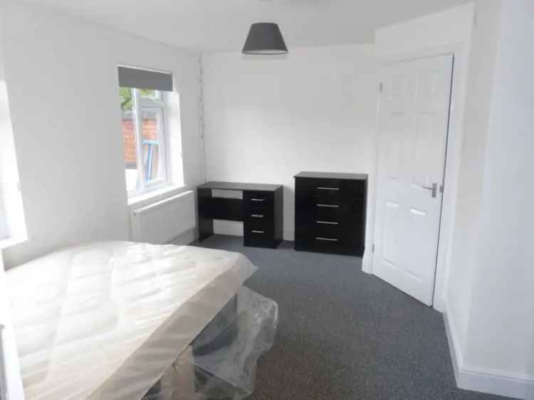 1 Bedroom Flat To Rent Available 29082025