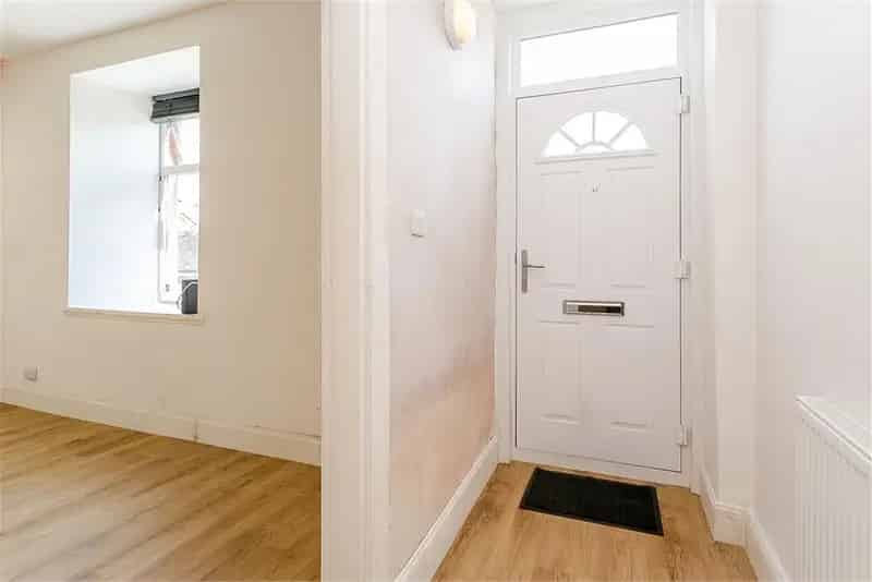 1 Bed Flat Ground Floor Gilmerton Edinburgh Private Garden