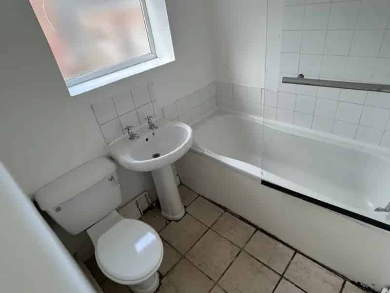 3 Bedroom House To Rent
