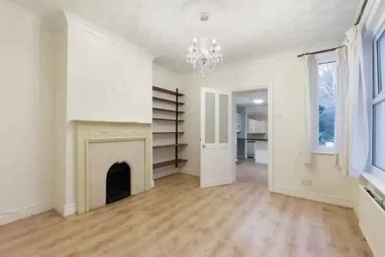 3 Bedroom Semi-Detached House For Sale Near Bexleyheath