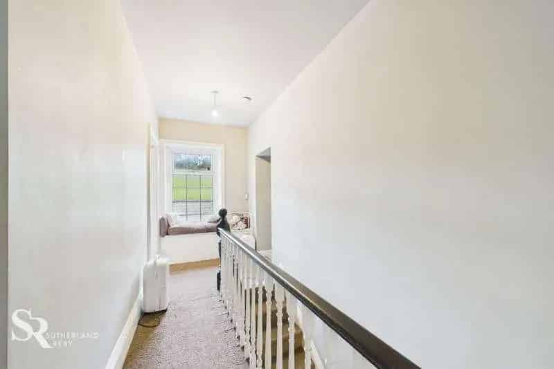4 Bed House for Sale Chapel-en-le-Frith