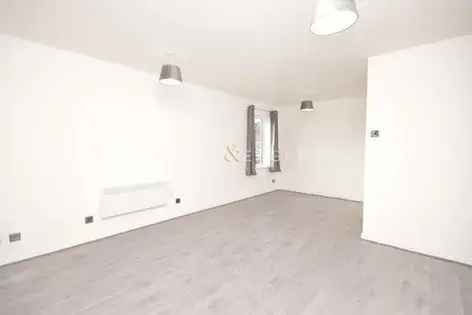 2 rooms flat of 86 m² in London