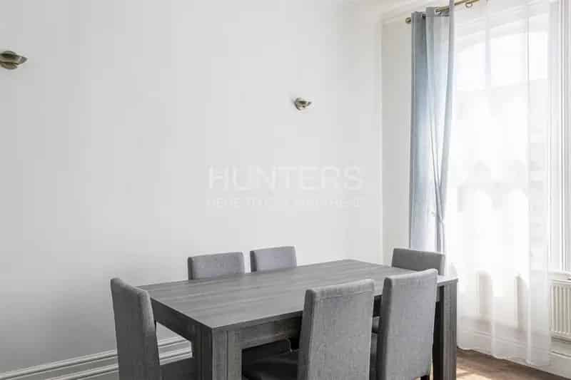 3 Bedroom Duplex Maisonette West Hampstead