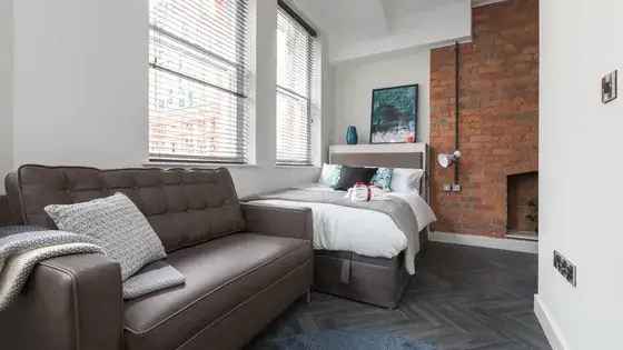 Luxury 52m² Studio Apartment Manchester City Centre