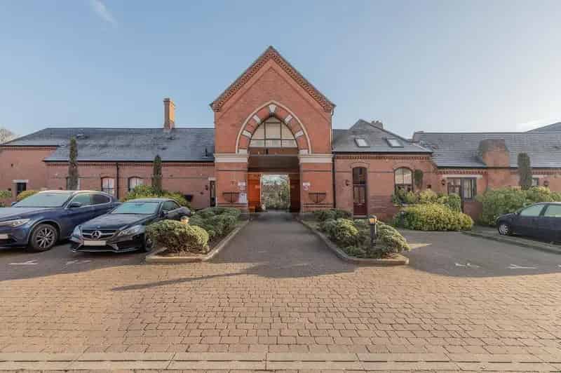 2 Bedroom Flat for Sale - Quick Sale Guaranteed