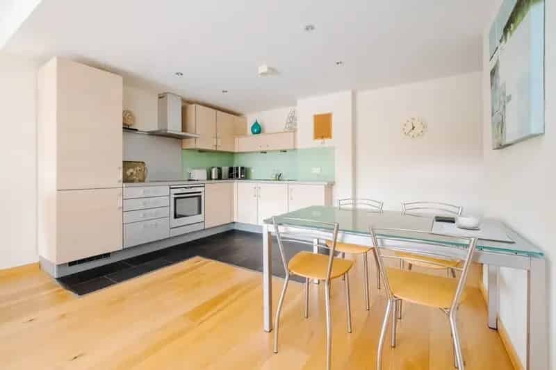 2 Bedroom Apartment near Angel Station