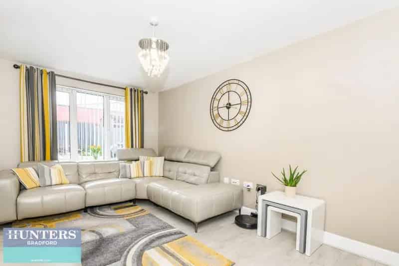 4 Bedroom Detached House For Sale 1270 SQ FT