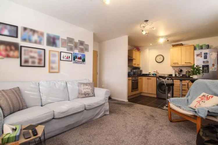 2 Bedroom Apartment for Sale in Great Denham Near Bedford