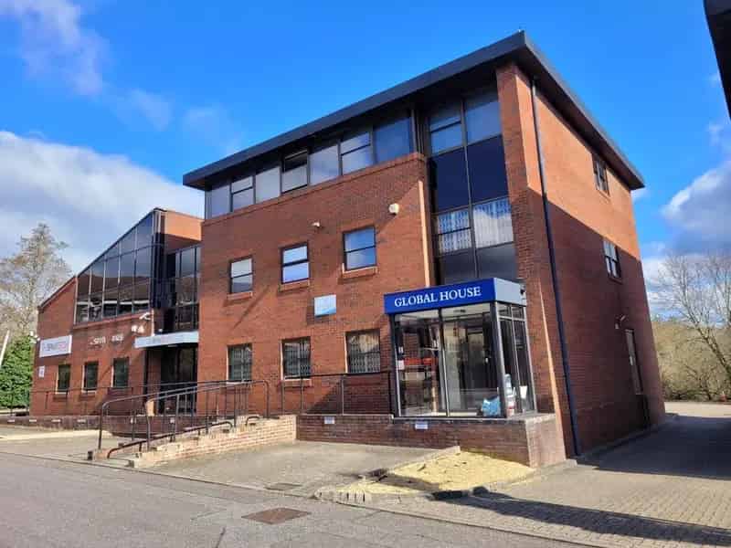 Modern 3-Story Office Building with Ample Parking