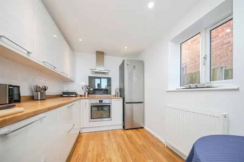 Spacious 4-Bedroom Semi-Detached House with Large Garden