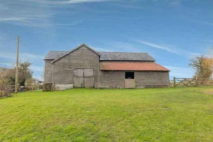 4 Bed Suffolk Barn with Planning Permission - Ideal Family Home or Events Venue