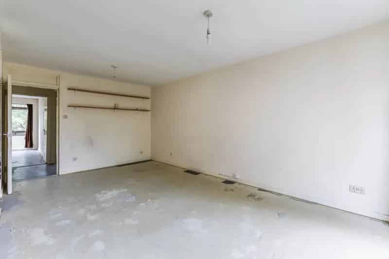 2 Bedroom Flat House to Rent