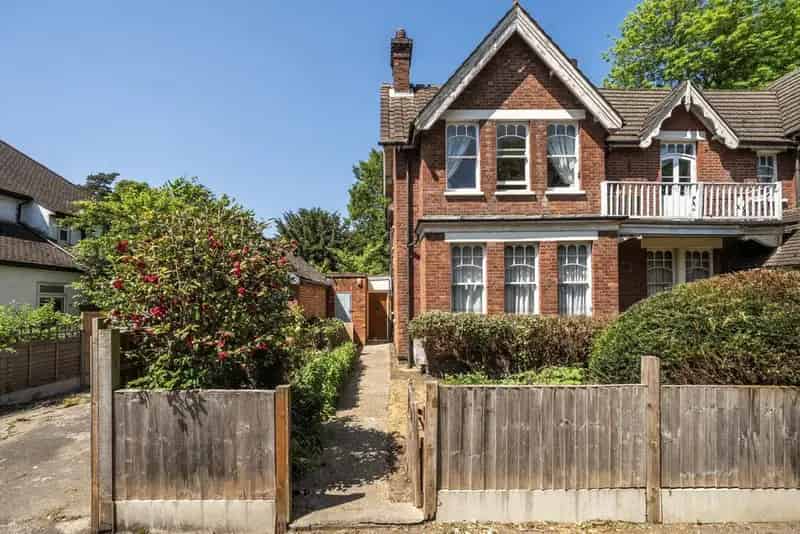 Flat For Rent , London, England