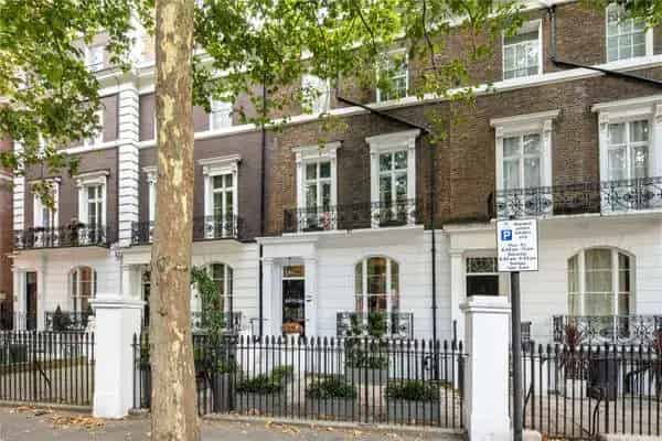 Thurloe Place Family Home: 5 Floors, Garden, Modern Kitchen