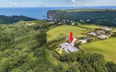 Six Bedroom Detached Home with Coastal Views