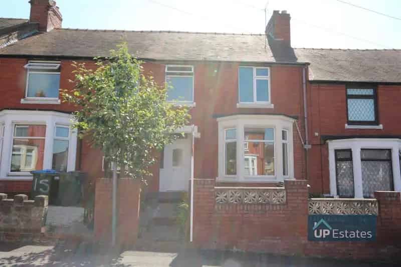 3 Bedroom Terraced House to Rent