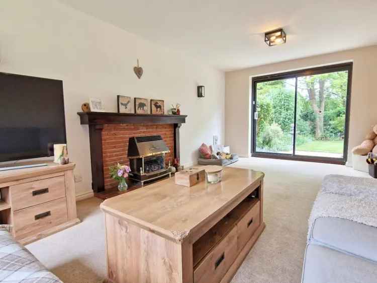 4 Bedroom Detached House For Sale in Bicester
