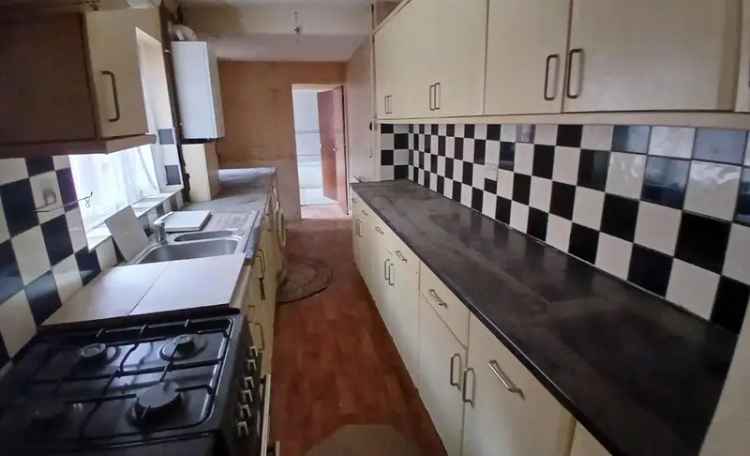 3 bedroom terraced house for sale