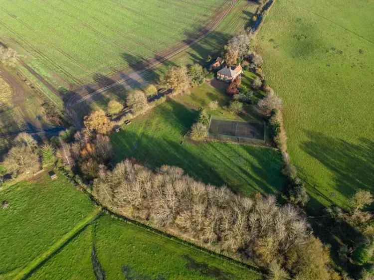 Detached House for sale with 5 bedrooms, Burgh Next Aylsham