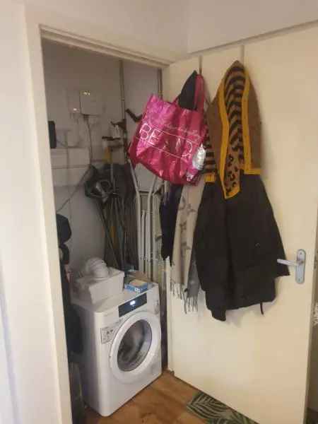 Flat For Rent in Gravesham, England