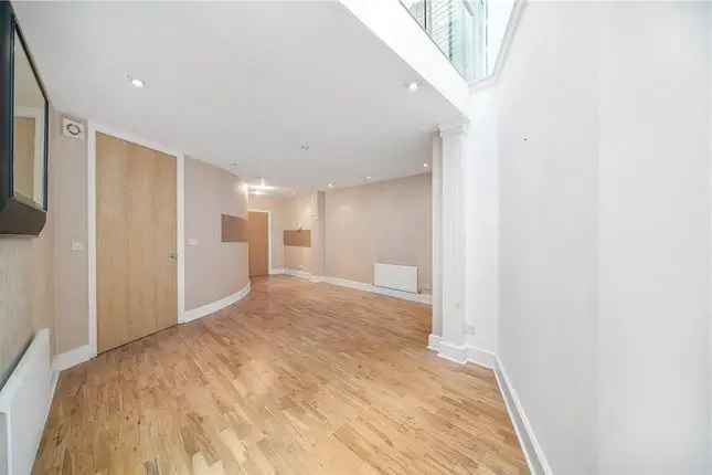 4 Bedroom Terraced House Hillgate Village Kensington