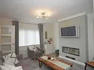 Furnished 2-Bed End Terrace House Ormeau Road Belfast