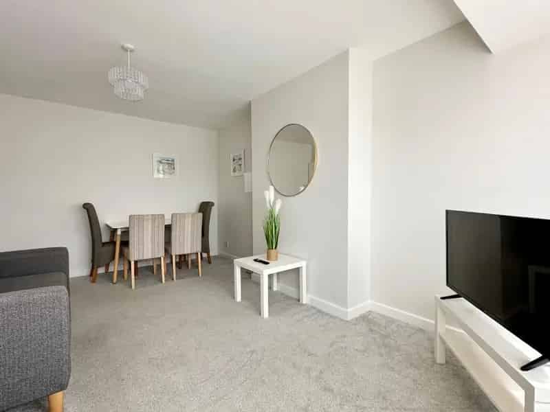 2 bedroom Bungalow
 For Sale