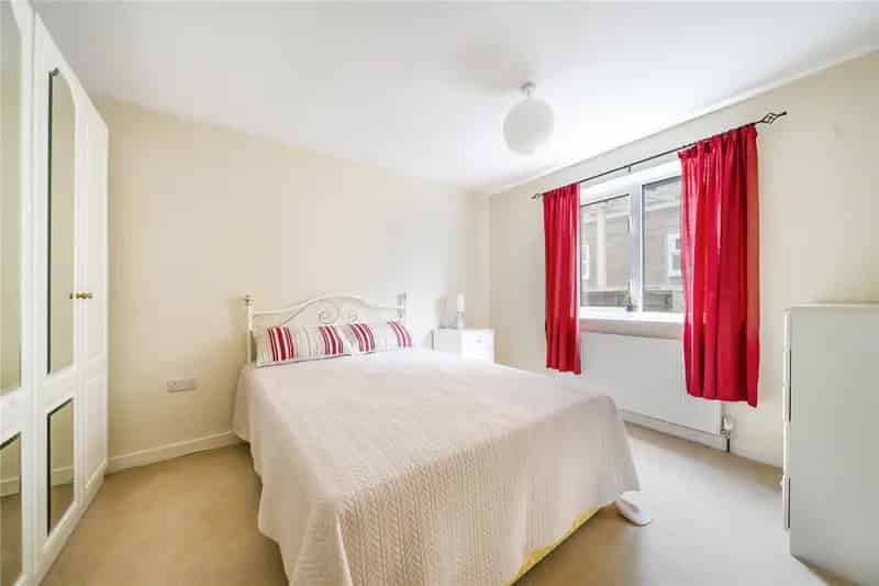 Three Bedroom Detached Bungalow Near Schools and Amenities