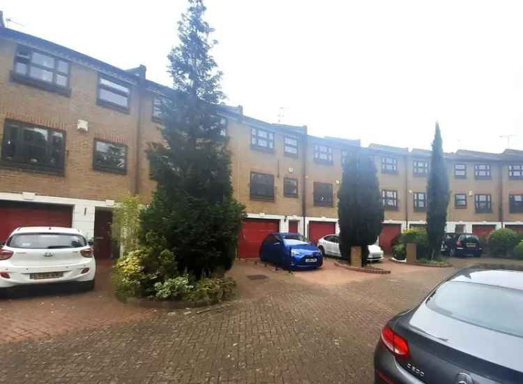 3 Bedroom Townhouse for Rent in Beckenham