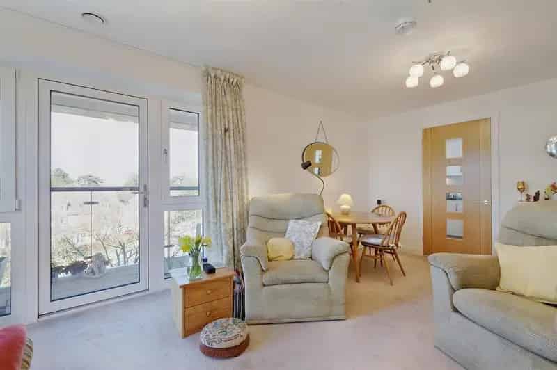 2 Bedroom Retirement Apartment For Sale