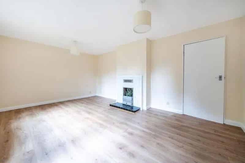 3 Bed House for Sale Cox Green