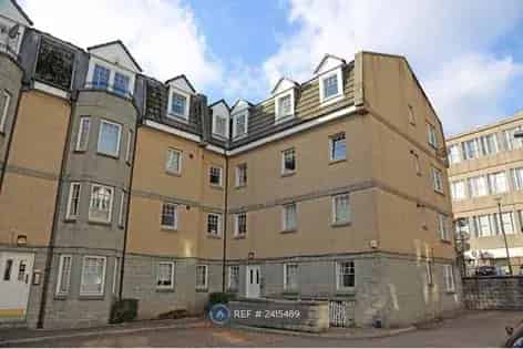 Spacious Aberdeen City Centre Flat 2 Double Bedrooms 1 Available