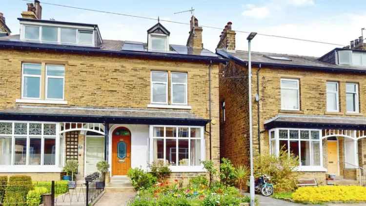 4 bedroom semi-detached house for sale