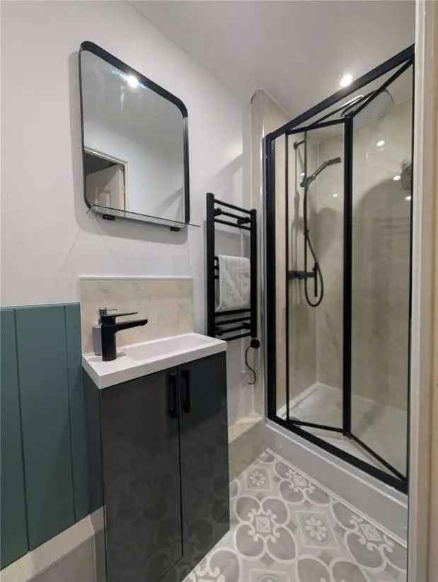 3 Bed House for Sale Modern Kitchen Diner 3 Bedrooms Off Road Parking