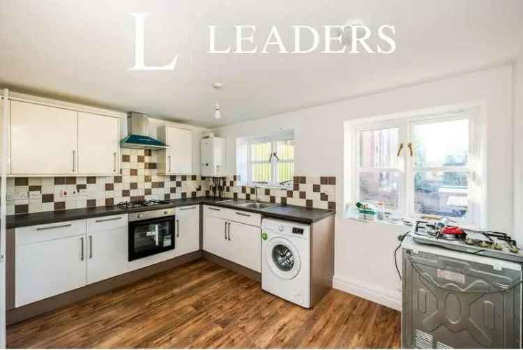 2 Bed Flat for Sale Near Fratton Station