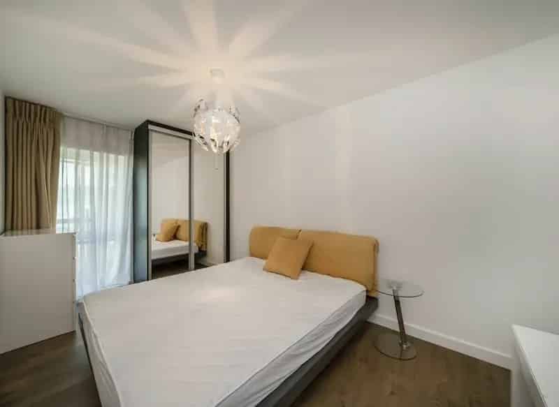 3 Double Bedroom Executive Apartment Near Park Royal