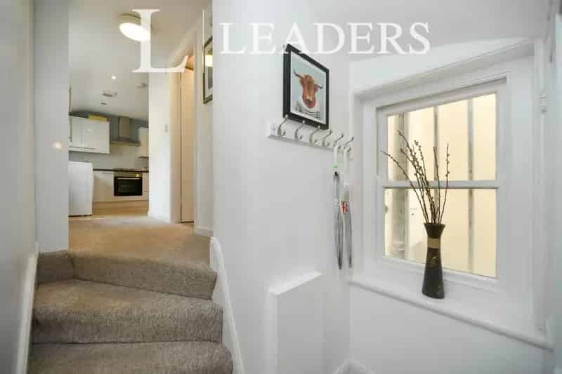 1 Bedroom Flat to Rent Bedford Place No Deposit Option