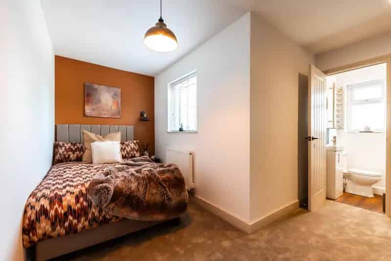 1 Bedroom House Share to Rent