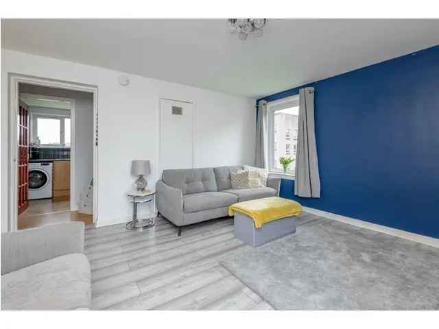 2 Bedroom Flat for Sale Kingsknowe Edinburgh