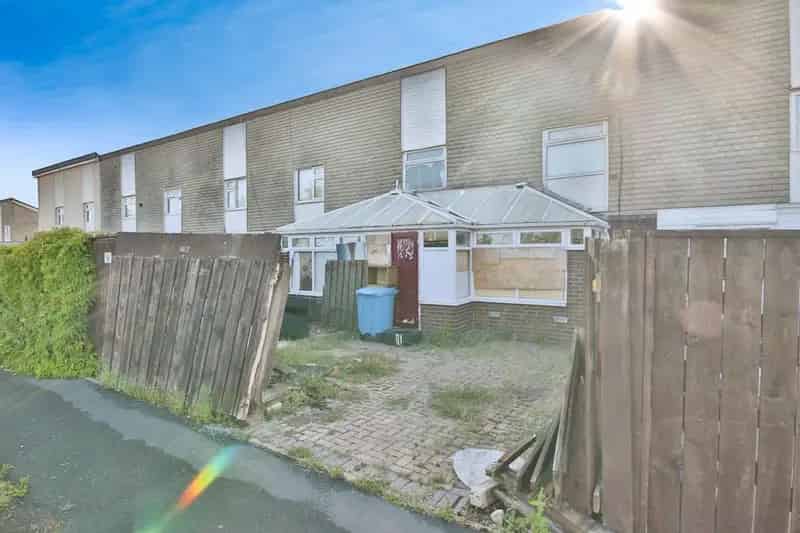 2 Bedroom Terraced House for Renovation
